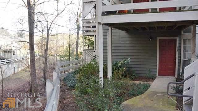 1st image of 405 Riverview Dr SE