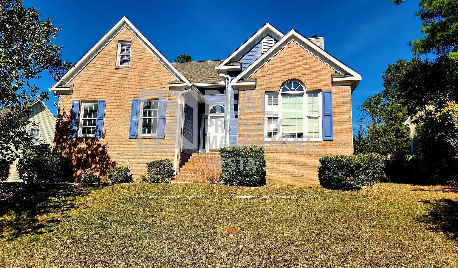 4 bed, 3.0 bath, 1880 sqft, $2,100 — Photo 1