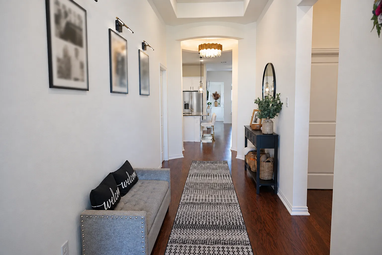 4 bed, 2203 sqft, $2,595 — Photo 3