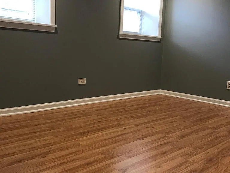 6717 N Oxford Ave — Photo 7