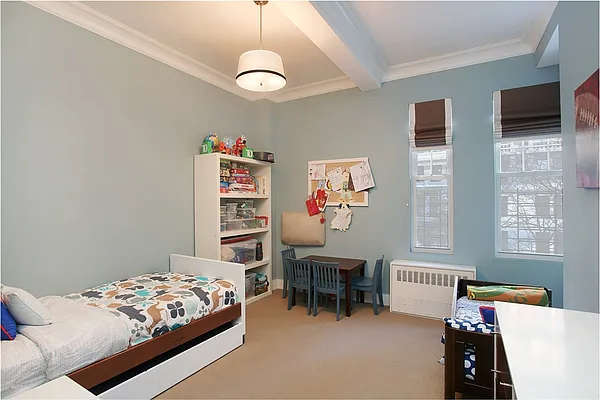 Sold by Corcoran | media 14