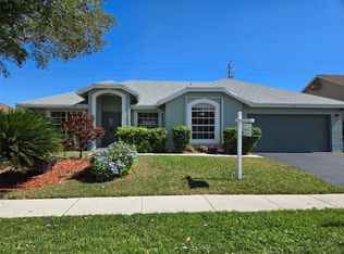 948 SW 149th Ter, Sunrise, FL 33326