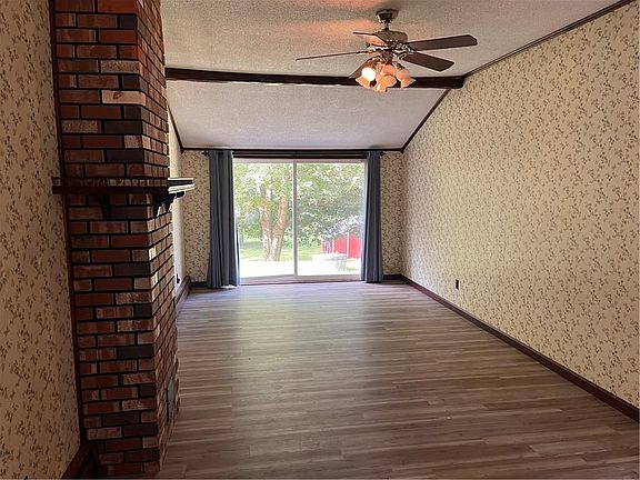 4th image of 1128 Great Rd