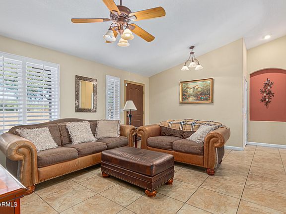 4th image of 38822 N 33RD Avenue