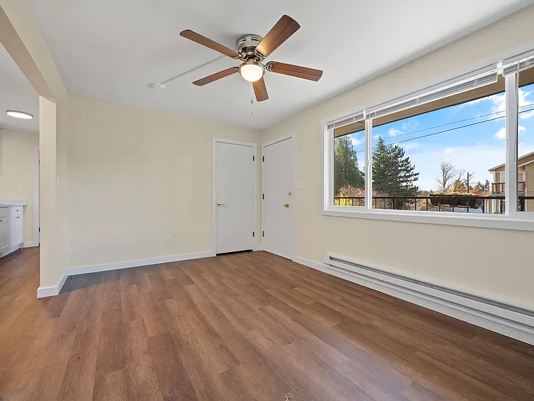 12000 Sand Point Way NE — Photo 5