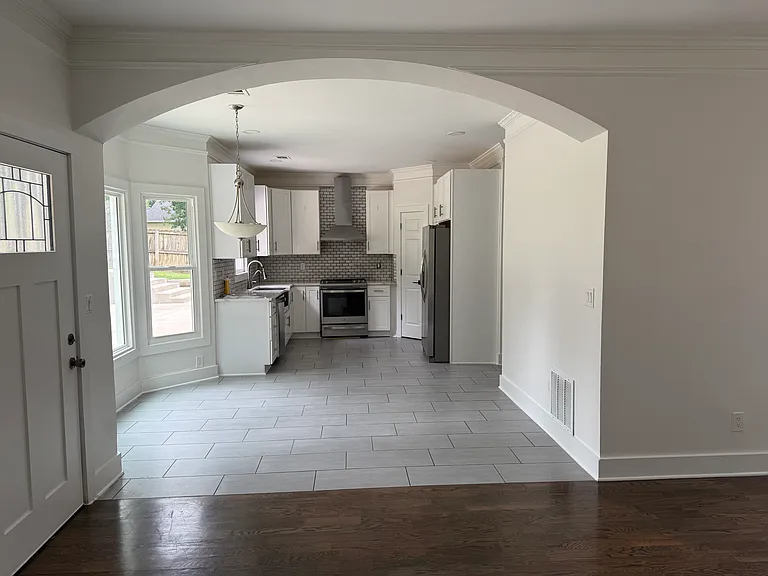 Beautiful open space Kitchen w/Big View window.