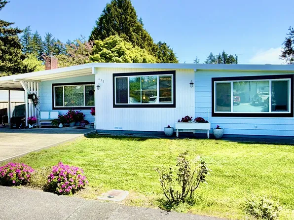 433 Fir St, Brookings, OR 97415