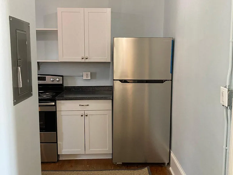 50 E High St #2 — Photo 3