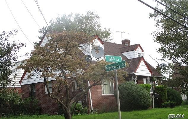 1st image of 115-97 Parkway Dr