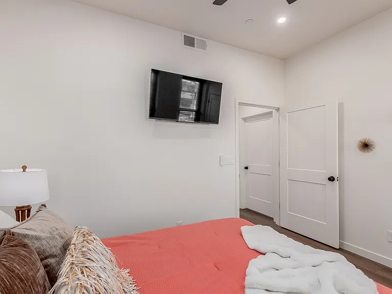 The Boardwalk Apartments at Fountain Park — Photo 13
