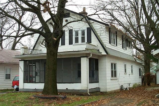 1st image of 4630 N Primrose Ave