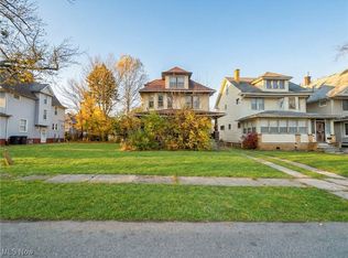 1172 Melbourne Rd, East Cleveland, OH 44112