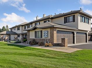 9900 54th Pl N APT 7, Plymouth, MN 55442