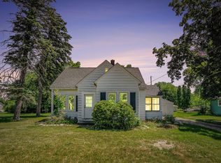 7907 Lovers Ln, Portage, MI 49002