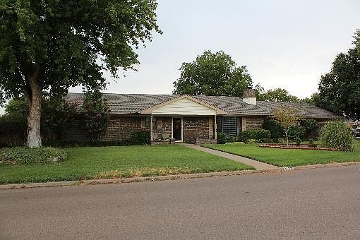 1st image of 901 Jami Ave
