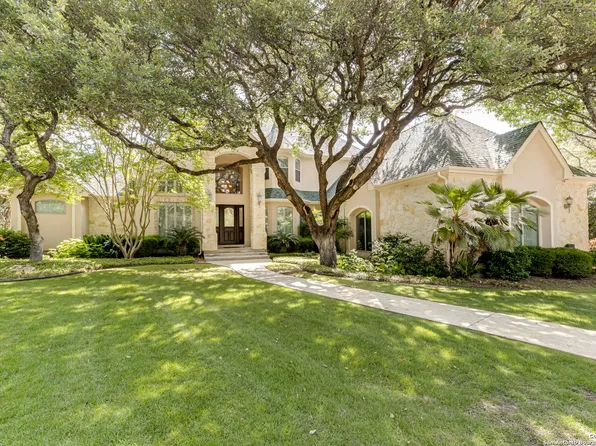 132 Long Bow Rd., Shavano Park, TX 78231
