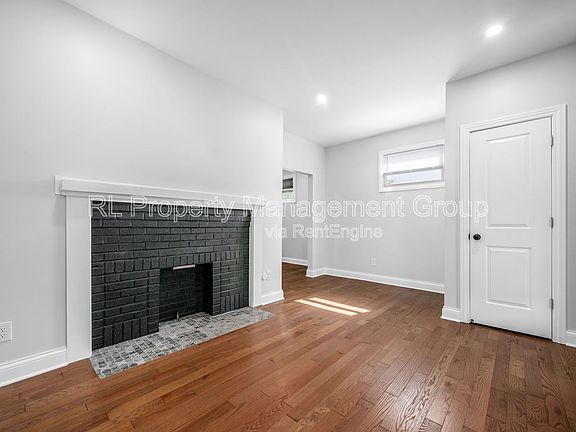 4th image of 650 Stewart Ave
