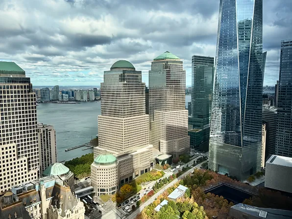 125 Greenwich Street image 5 of 19