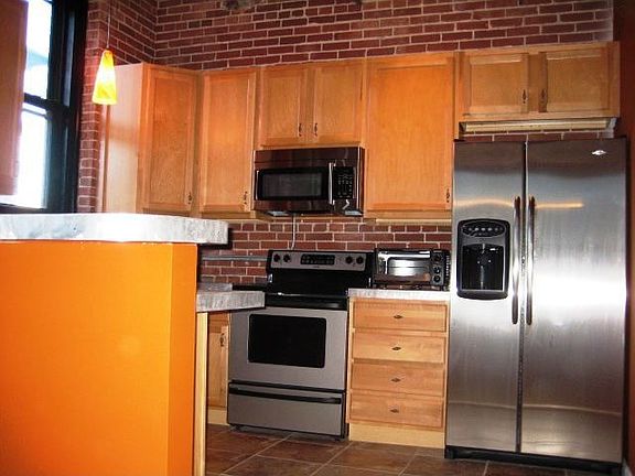 2nd image of 1219 Washington Ave #520