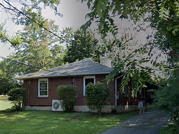 2nd image of 1348 Englewood St