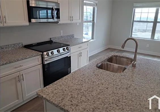 7134 Magnolia Crk #101 — Photo 22