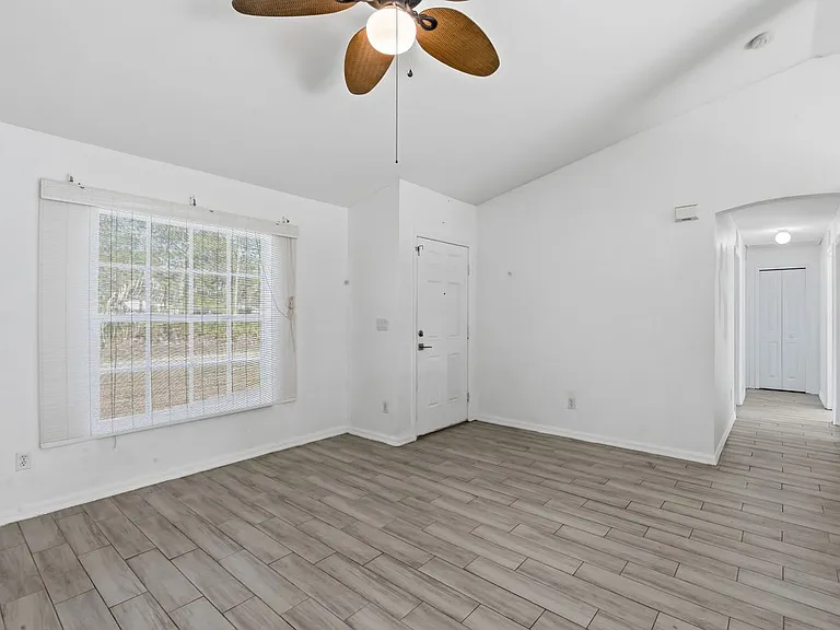 913 Canton Ave — Photo 34