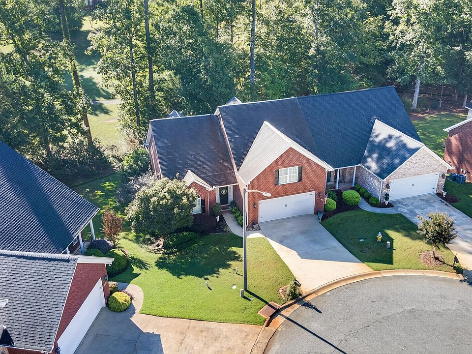 1st image of 145 High Ridge Dr