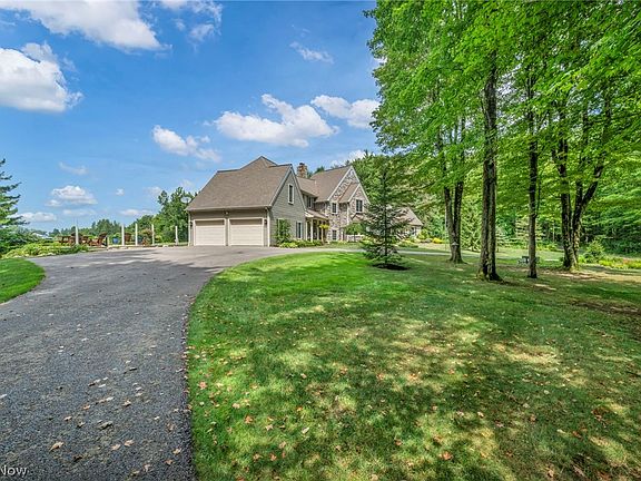 5th image of 10360 Sawmill Dr