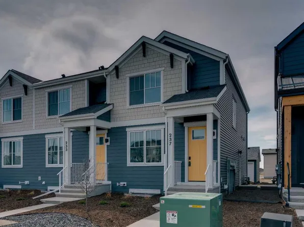 237 N Heirloom Way SE, Calgary, AB T3S 0H3