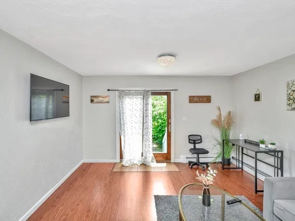 239 Leyden St, East Boston, MA 02128