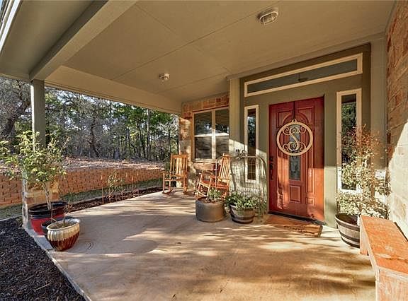 3rd image of 108 E Okoe Ct
