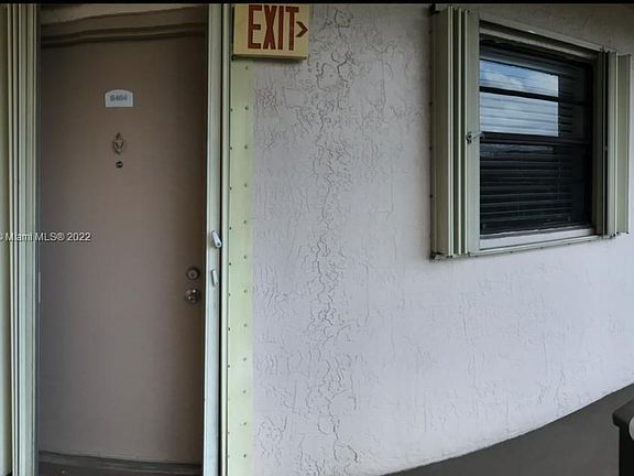 4th image of 13000 SW 92nd Ave APT B404