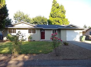 835 N 7th St, Aumsville, OR