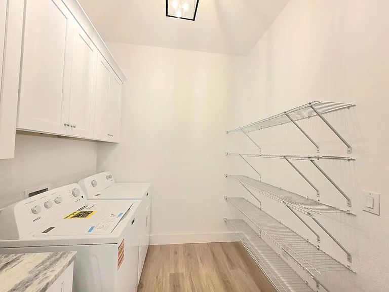 3299 Bernath Dr — Photo 18