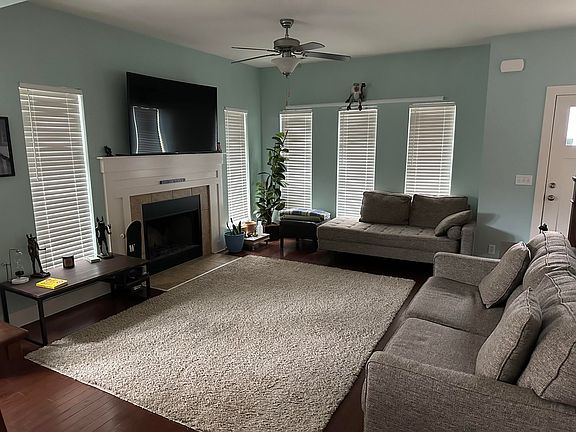 3rd image of 3506 Steffisburg Dr