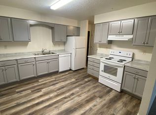 1102 Westrac Dr S #107, Fargo, ND 58103