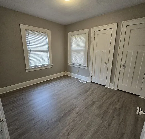 1216 Mattern Ave — Photo 5