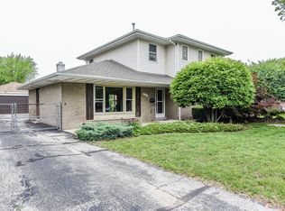 10936 Menard Ave, Chicago Ridge, IL 60415