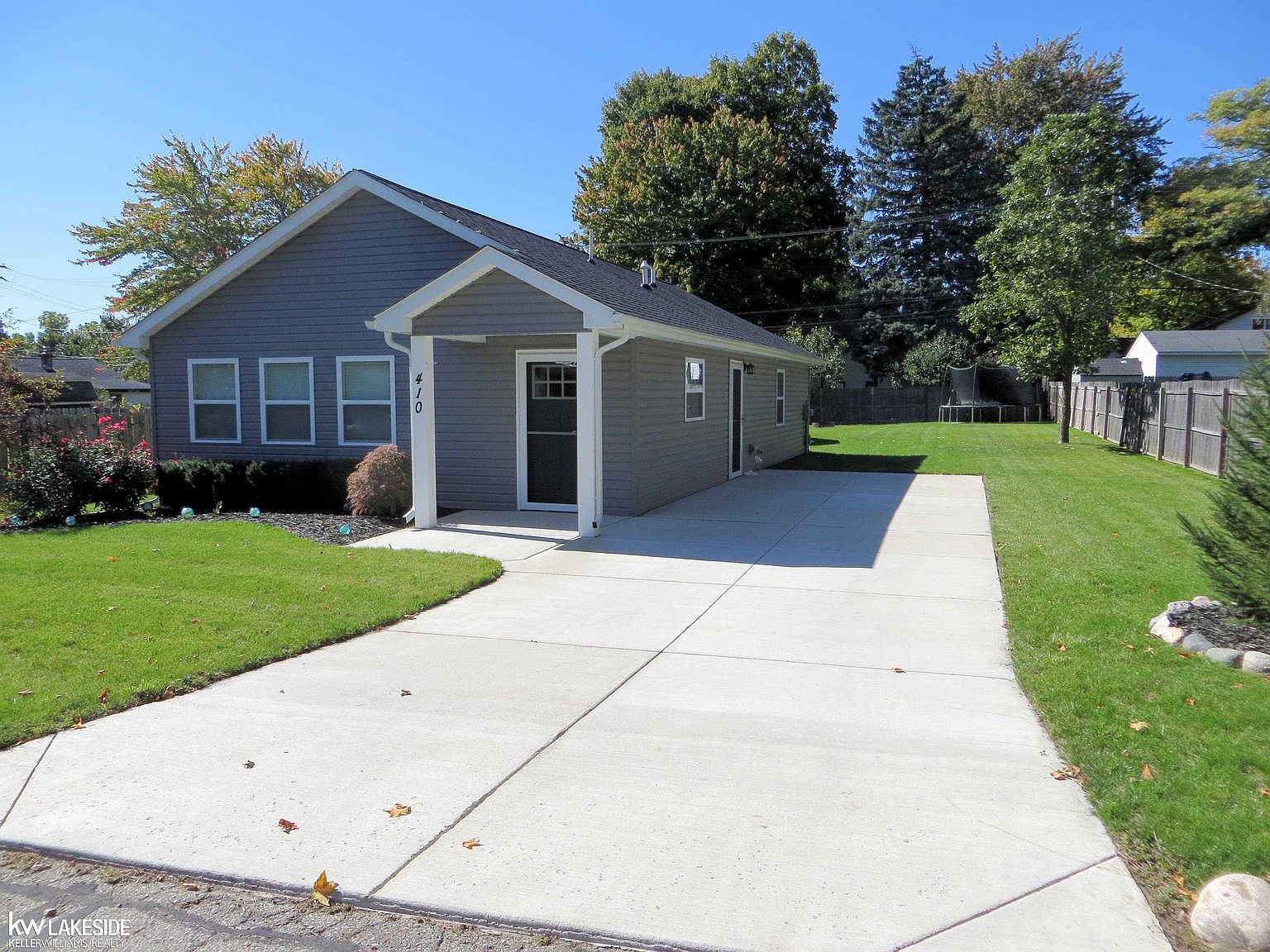 410 Bristol St S, Almont, MI 48003 Zillow