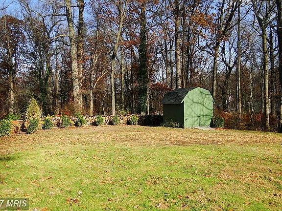 3rd image of 8716 Leroy Pl