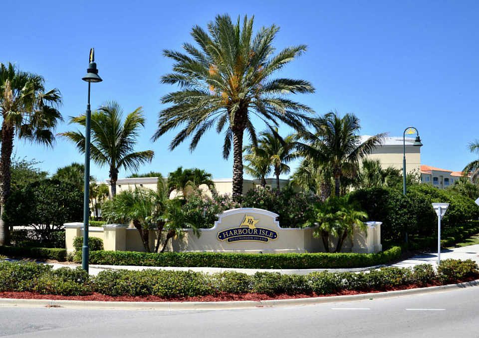 1st image of 29 Harbour Isle Dr #205