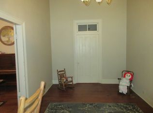 607 N Pearl St, Carthage, MS 39051