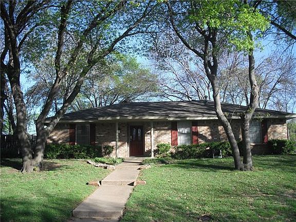 2nd image of 121 Highridge Dr