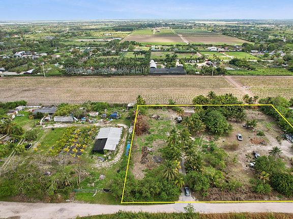 5th image of 15555 SW 205th Avenue