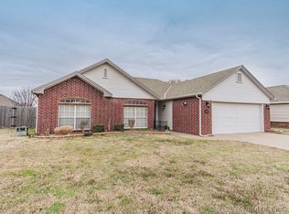 11822 N 109th East Ave, Collinsville, OK 74021