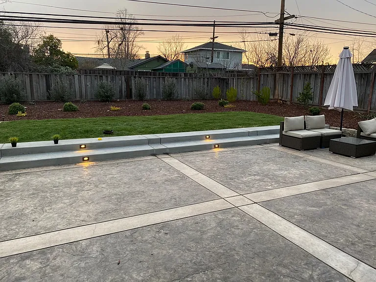Custer Dr — Photo 23