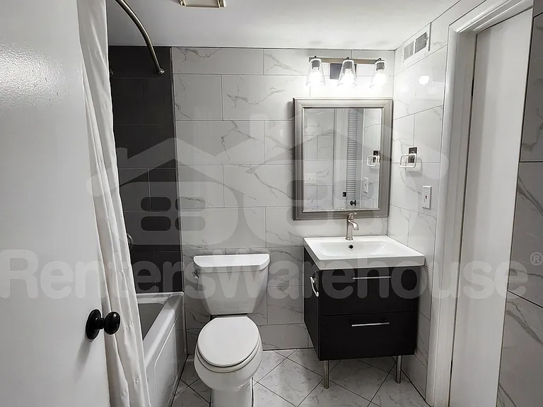 846 Regal Path Ln — Photo 5