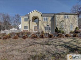 2 Eagle Ct, Old Bridge, NJ 08857