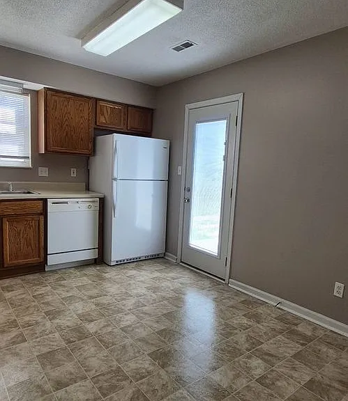 4701 Scepter Way — Photo 5