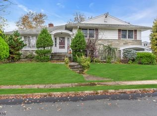 136 Yale Ter, Linden, NJ 07036